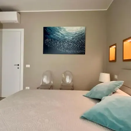 Sul Mare Free Parking *